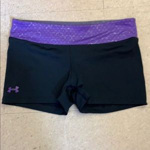 Under Armour Fitted Heat Gear Shorts